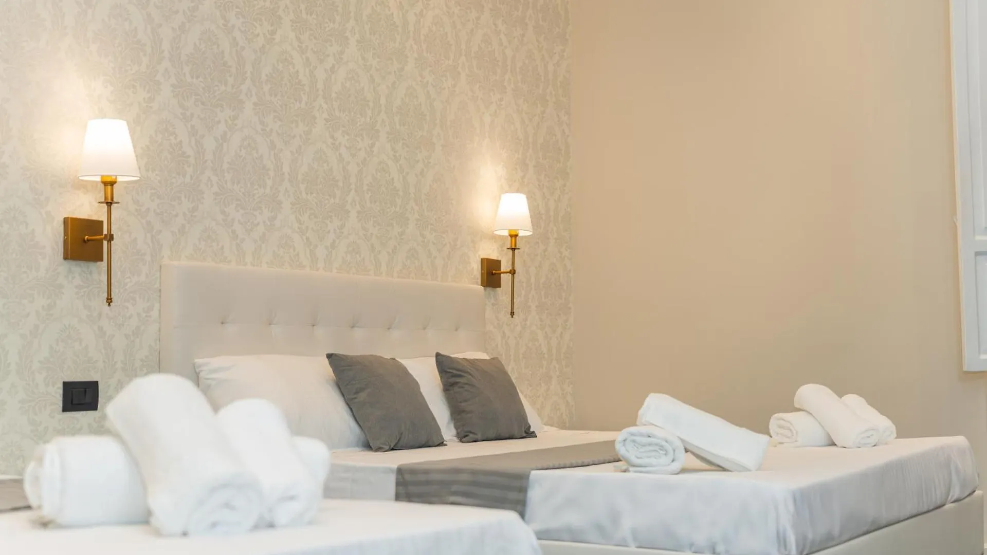 Relais Mermaid Luxury Suite Napoli Affittacamere