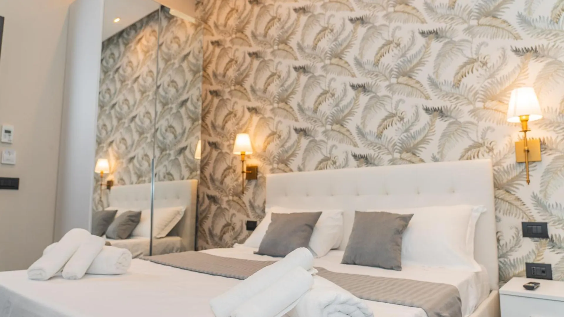 Affittacamere Relais Mermaid Luxury Suite Napoli
