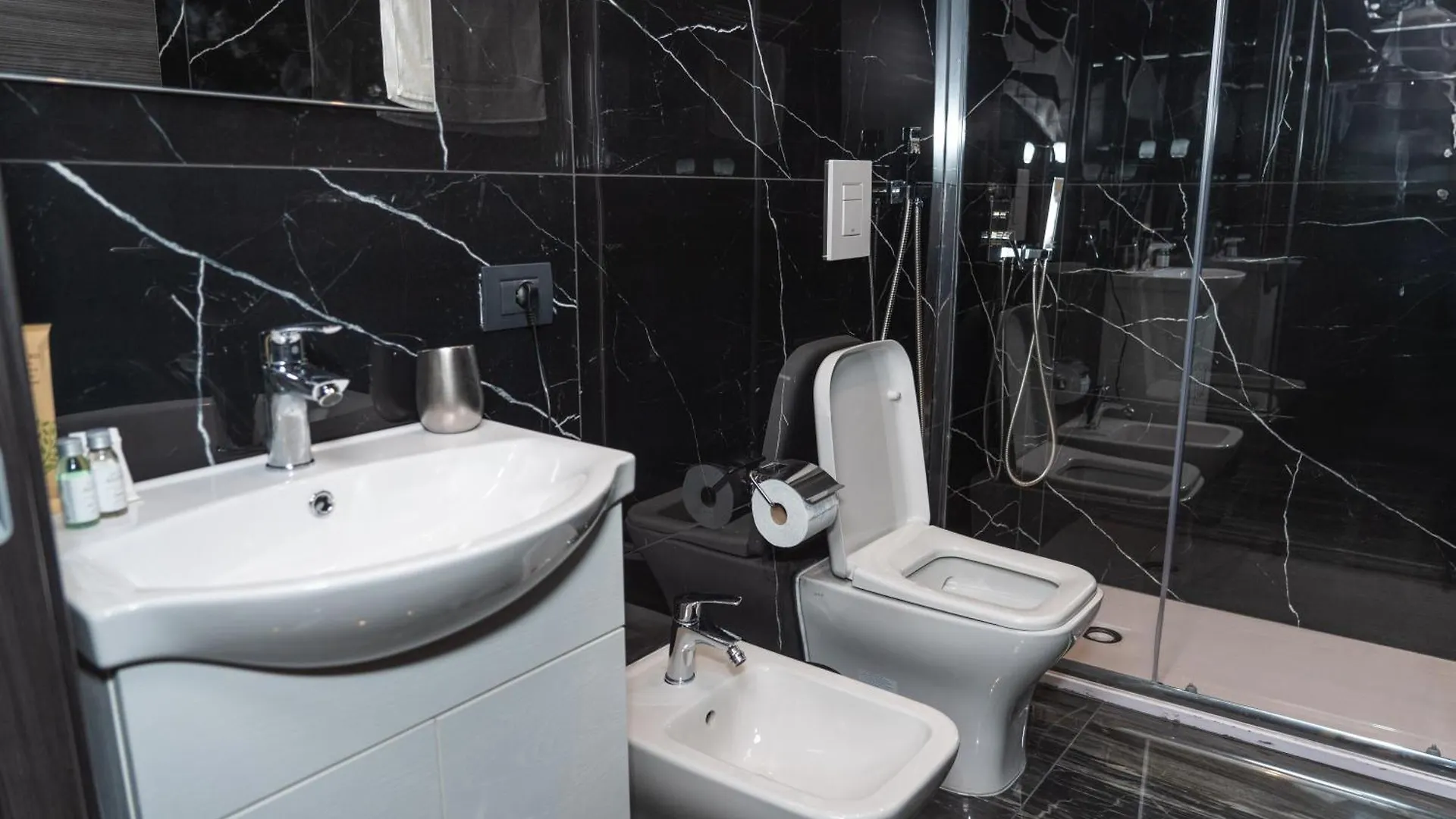 Relais Mermaid Luxury Suite Napoli Affittacamere