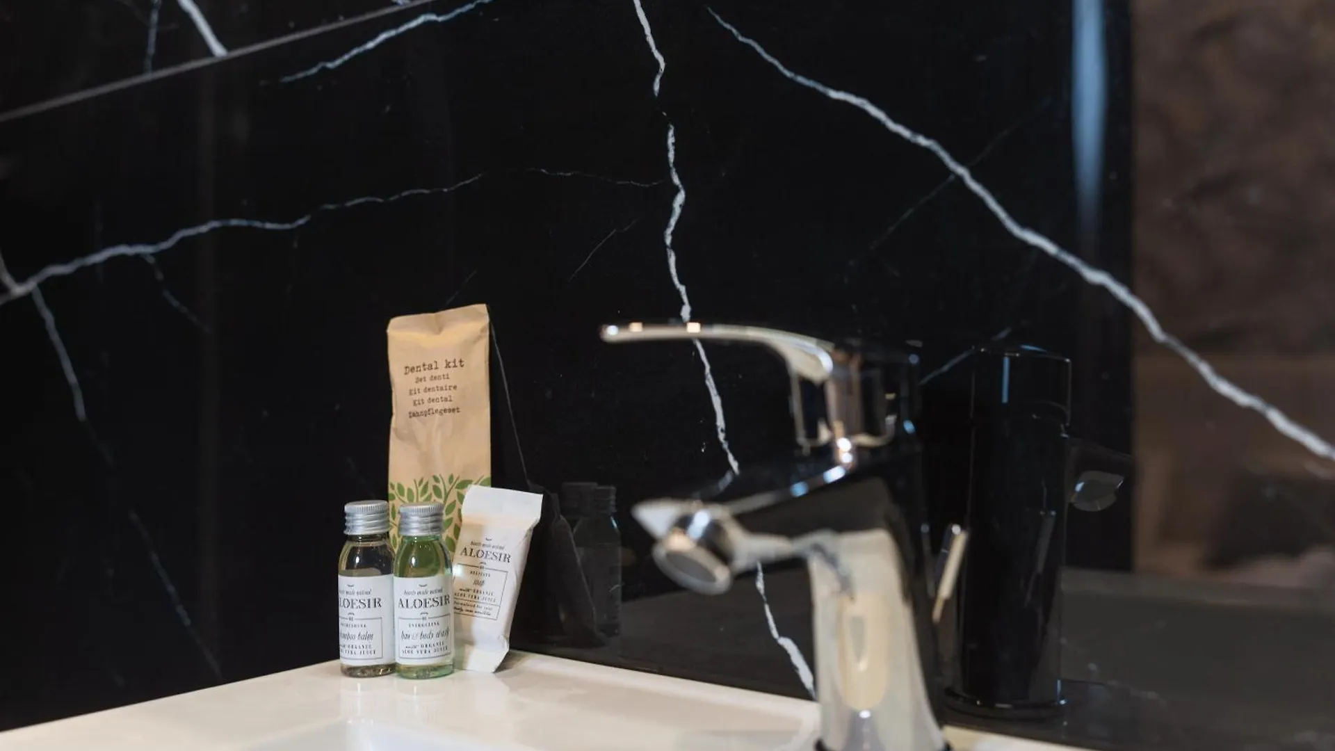 Relais Mermaid Luxury Suite Napoli Affittacamere