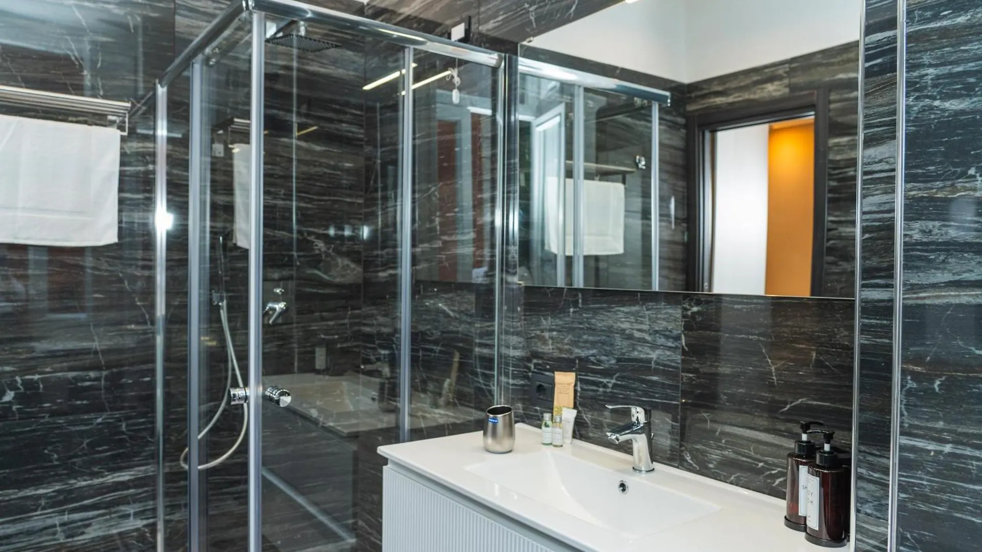 Affittacamere Relais Mermaid Luxury Suite Napoli Italia
