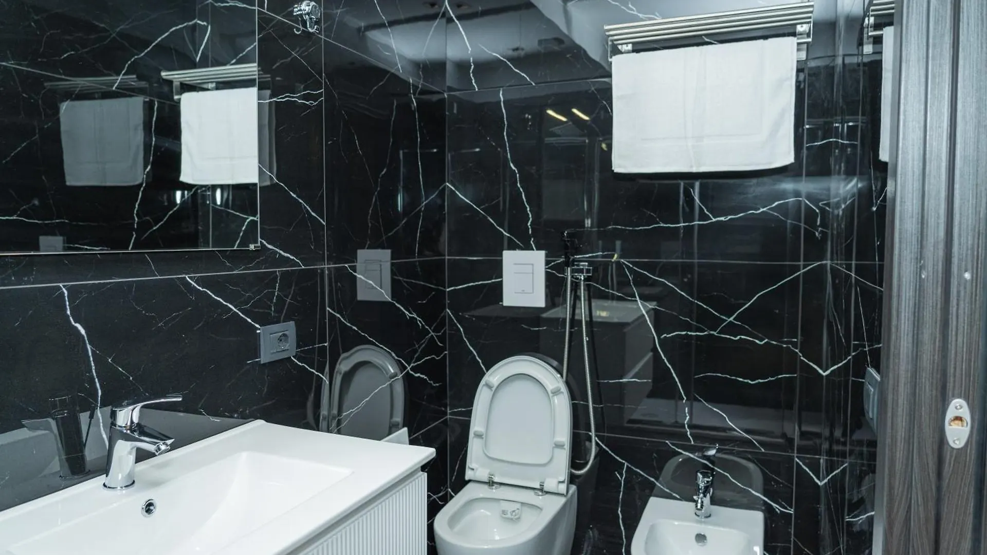 Affittacamere Relais Mermaid Luxury Suite Napoli