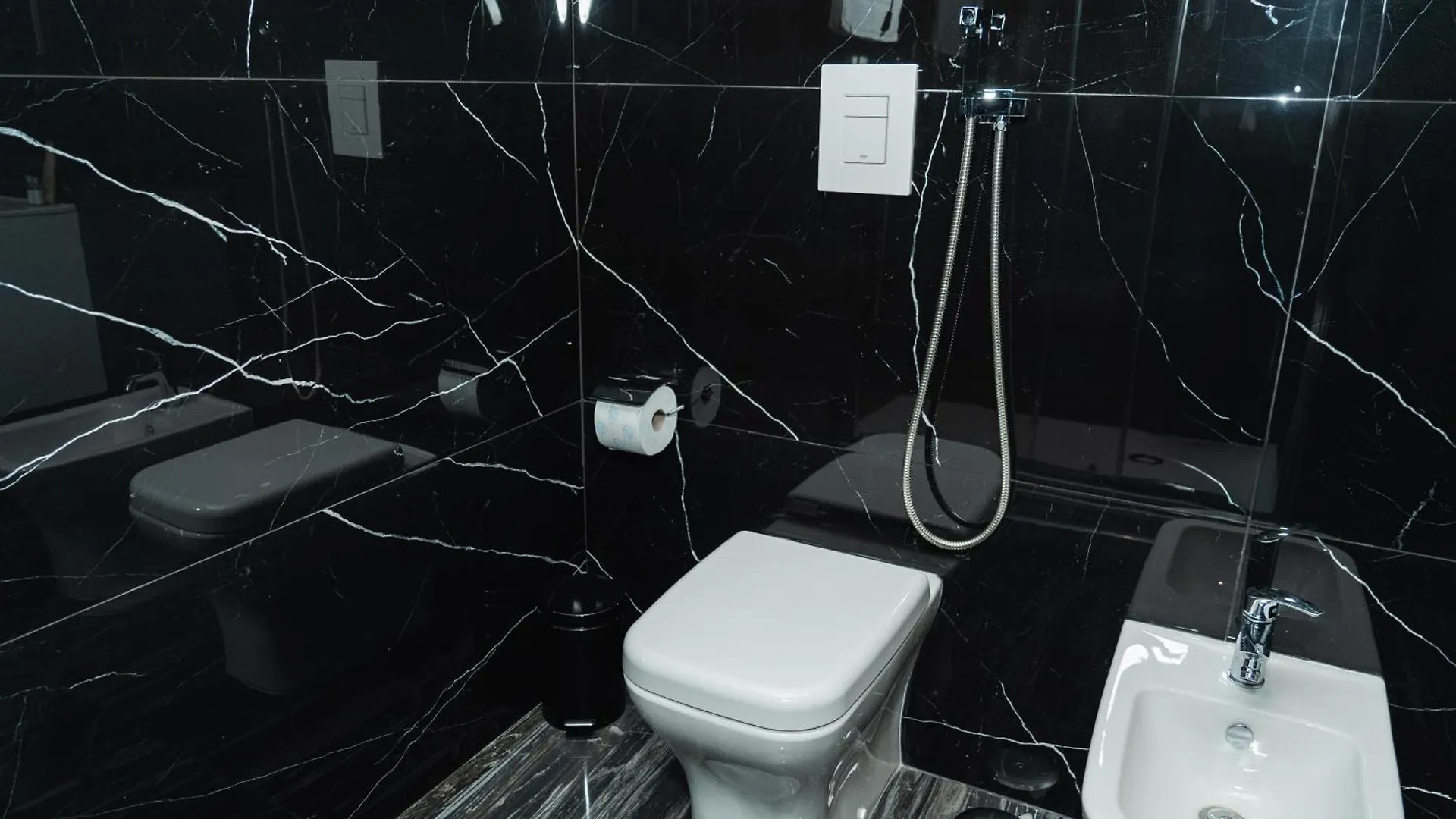 Relais Mermaid Luxury Suite Napoli 0*,  Italia